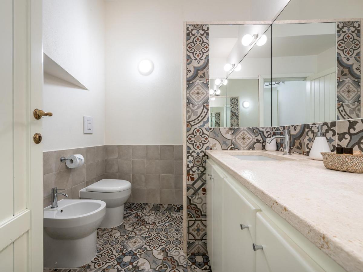 Marco'S Stylish Home In The Heart Of كالياري المظهر الخارجي الصورة
